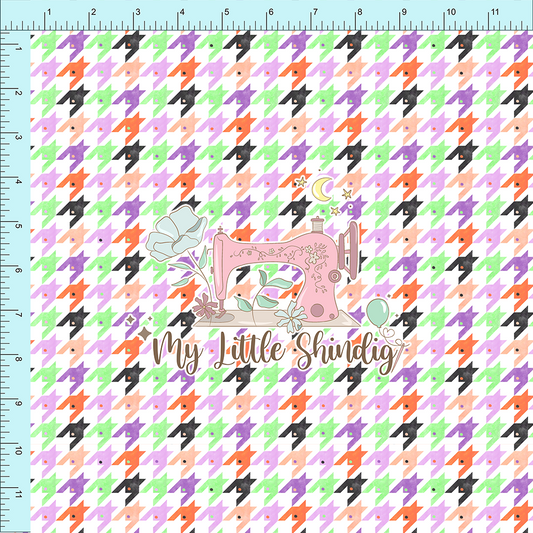 Fabric Club Month 52 - Hiss-Tooth Check (retail)