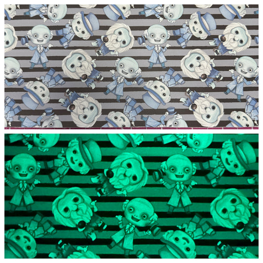 Fabric Club Month 04 - Hitchhiking Ghosts (retail)